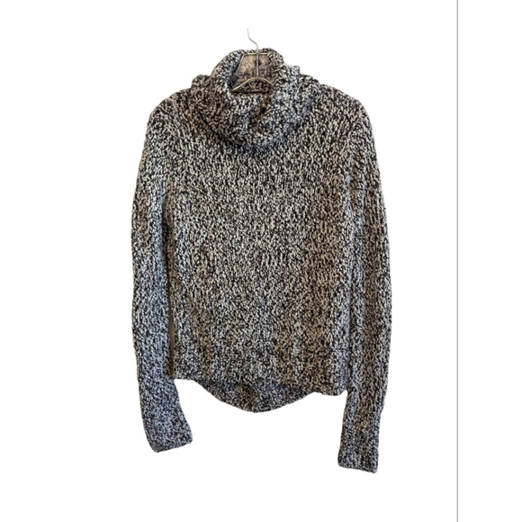 Rip Curl Sweaters - Ripcurl Sweater Womens XS Cowl Neck Black White Cozy Drop Hem In Back Surf